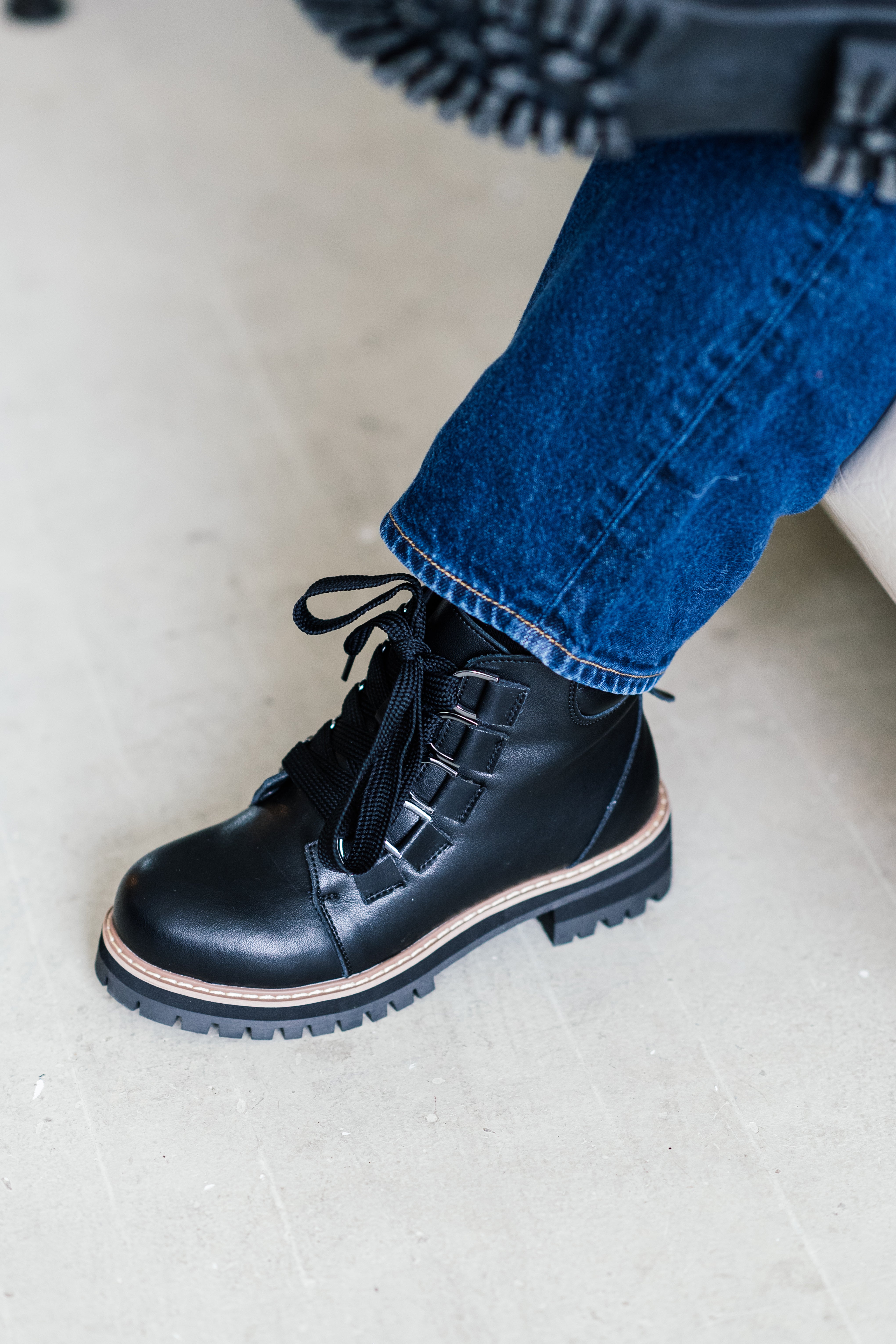 AquaDiva Shirley Lace-Up Boot | Women's Waterproof Leather Combat Boot